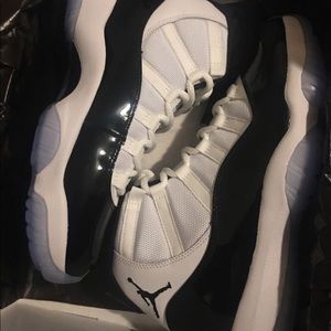 Jordan concords retro 11s